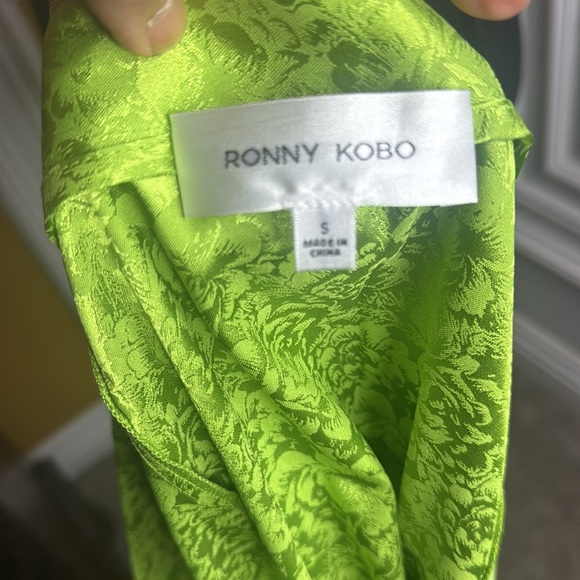 Ronny Kobo Collection Green Maxi Pencil Skirt with slit - Picture 5 of 10